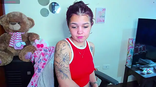 Ema__Luna Chat XXX in diretta