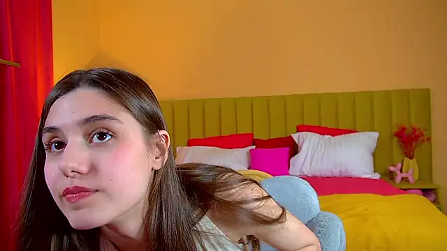 ArianaAllens Adlı Modelin Canlı XXX Sohbeti