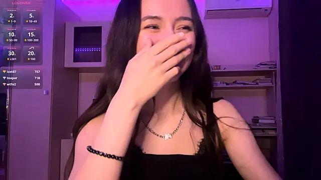 Kiaicatie's Live XXX Chat