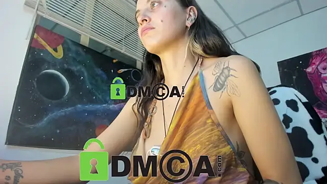 mariecam420 Adlı Modelin Canlı XXX Sohbeti