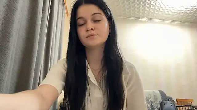 Chatroom XXX en direct de BellaLuxury