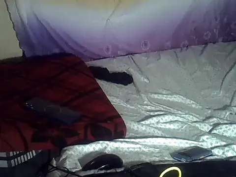 cute-shamza Show in webcam