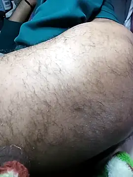 SADDLECOCK Show in webcam