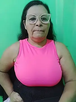 Amarantha25 Adlı Modelin Canlı XXX Sohbeti