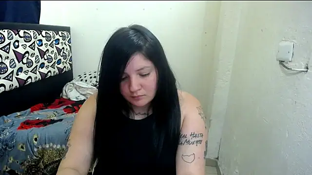 Chat XXX en directo de shopyymessyy