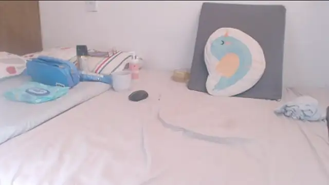 Онлайн чат XXX shunrei_saan