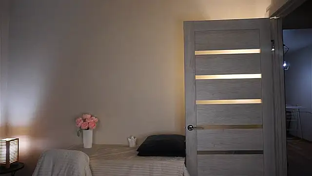 MarlinVarian's Live XXX Chat