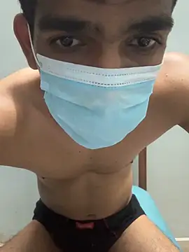 BadBoyTom78 在線直播表演