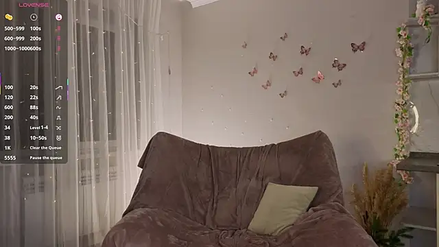 NyxaThorn – Naživo XXX chat