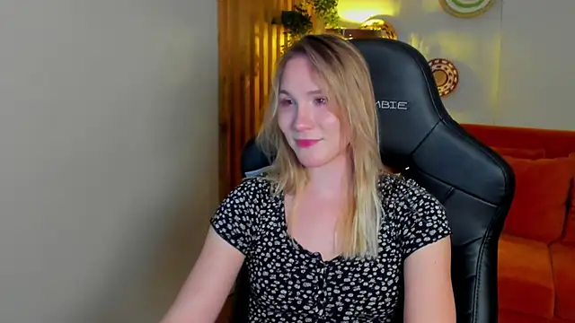 ElaraVoltage Live XXX-Chat