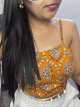 escape_with_me's Live XXX Chat