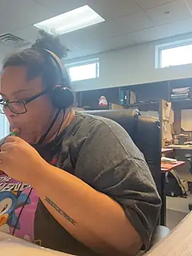 Chatroom XXX en direct de wishuhope4