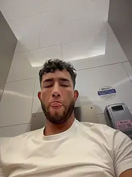 liam_bronw Pertunjukan Webcam