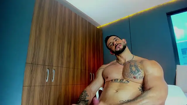 Živý XXX chat massimo_visconti