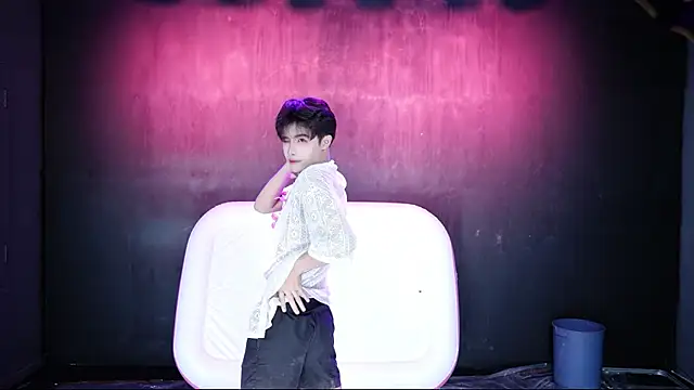 Queen-Vibe – Live XXX-chat