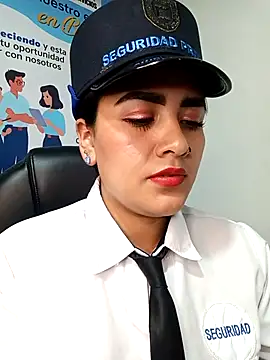 MAYE__13 Adlı Modelin Web Kamerası Şovu