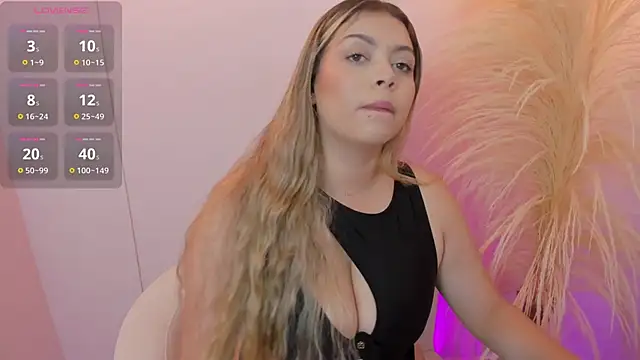 Chatroom XXX en direct de thaliafox_