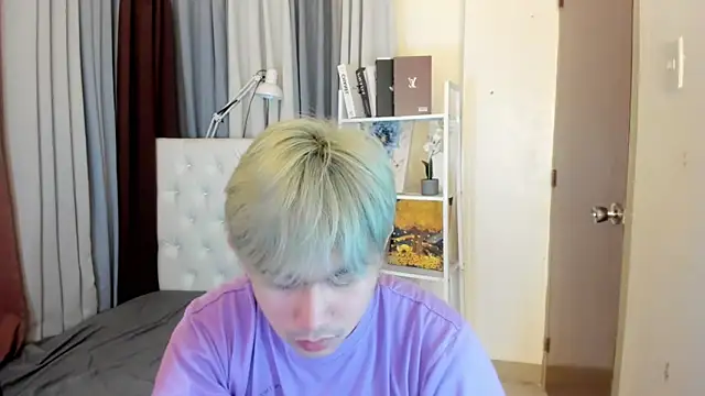 Chat +18 de davincihugecock ao vivo