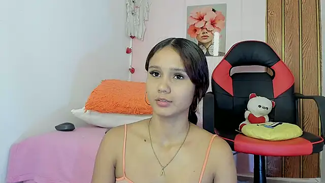MarianaManzur Chat XXX in diretta