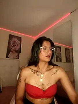 SamathaMay 即時 XXX 聊天