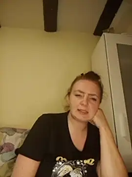 Czat XXX na żywo – Bella-Monroe