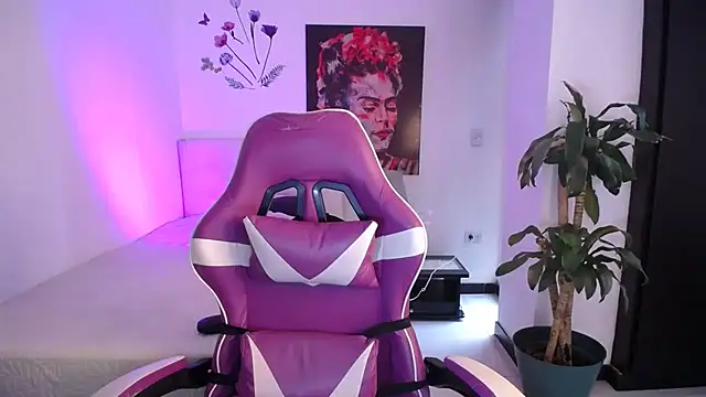 esmeraldaa230's Live XXX Chat