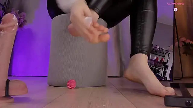 AnnaLevin's Live XXX Chat