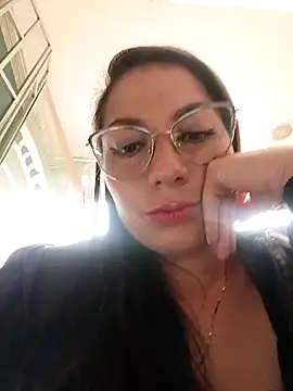 Mia_Love-3 – Naživo XXX chat