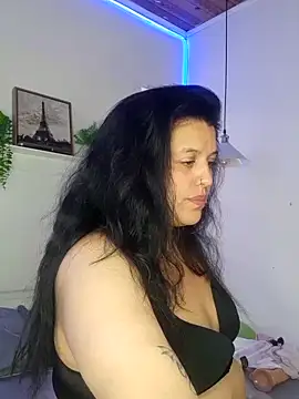 Chatroom XXX en direct de Andrea_secret_