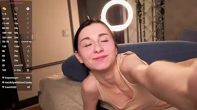 Chatroom XXX en direct de MiguelinaRasmuson