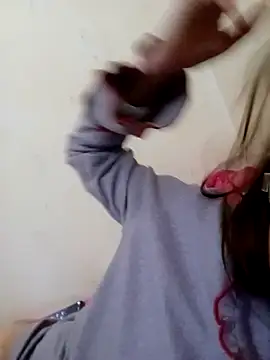 Nisrin_ay Adlı Modelin Web Kamerası Şovu