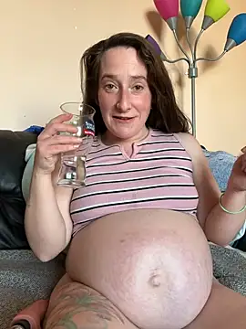 Mini_And_The_Bear's Webcam Show