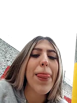 แชท XXX สดของ eva-2023