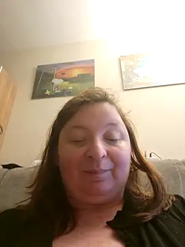 Онлайн чат XXX NextDoorCurvy