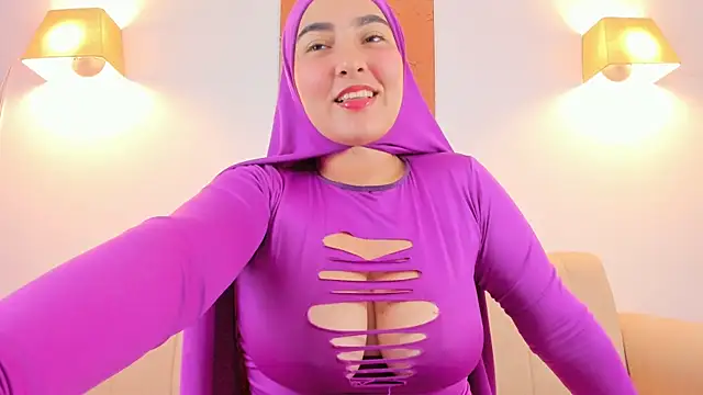 Malika_Noor Chat XXX in diretta