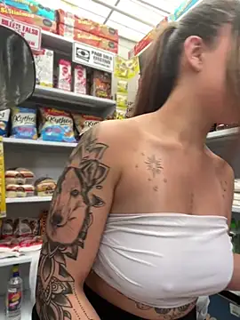 Онлайн чат XXX Diosa_Pinkk