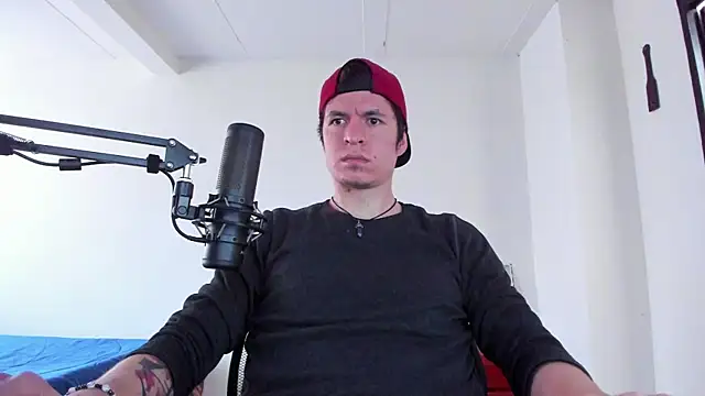 Show modela Headhunterdz na web-kameri