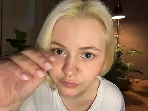 MoonIvy_ 라이브 XXX 채팅