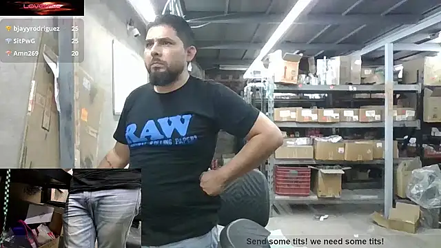 Živý XXX chat BustedCall