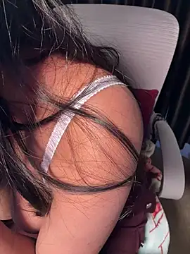 Lucky_Flora Obrolan Langsung XXX