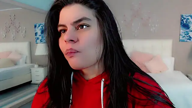 _Maddison_Ivanova_ webkamerás műsora