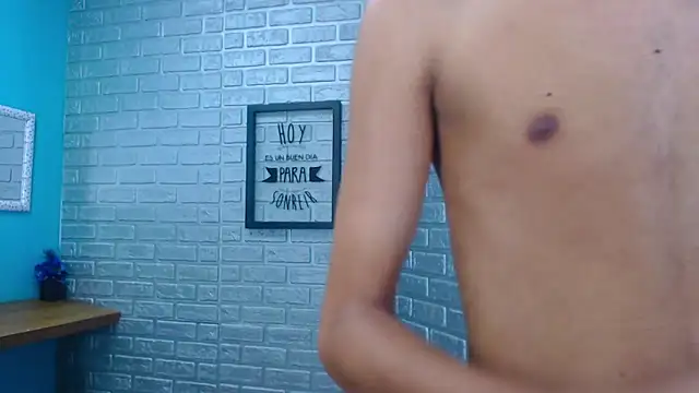 Blake_Mils élő XXX-chatje