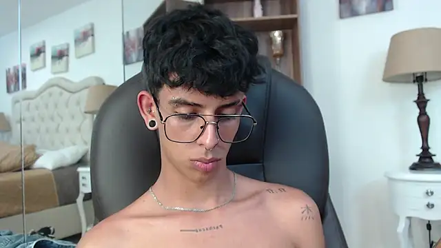 Ibratxandy 网络视讯表演