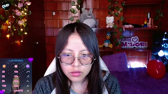 MidoriQuiinn Live XXX-Chat