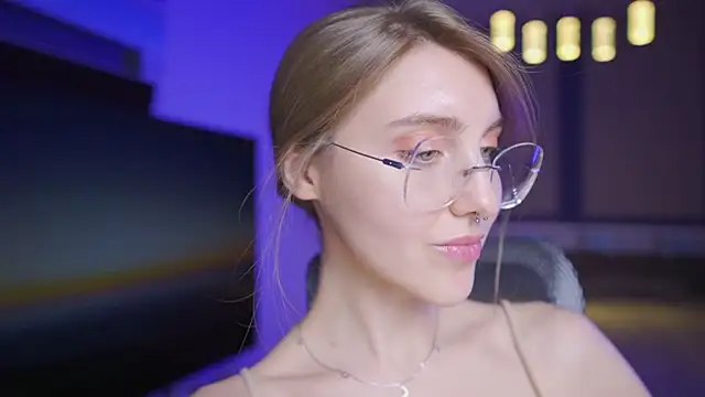 CassiaBlade1 Live XXX-Chat