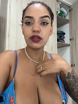 Sara-77 – Live XXX-chat