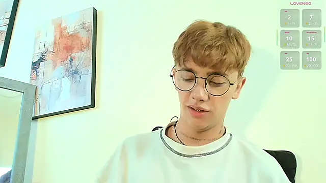 Chat +18 de Tomy_Rox ao vivo