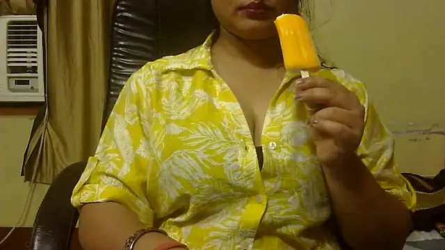 PUCHEJAAN 라이브 XXX 채팅