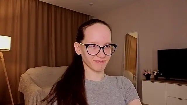 Chatroom XXX en direct de BettyBrowni