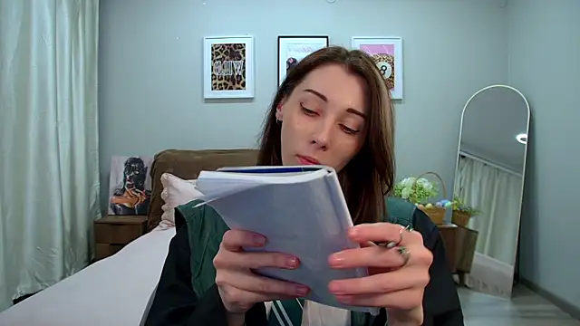 แชท XXX สดของ LeilaTaylors